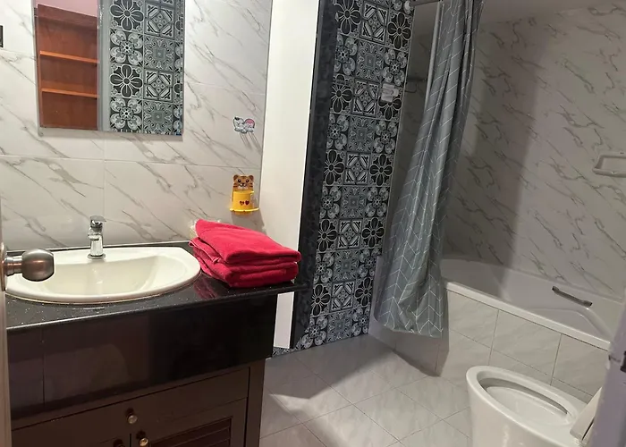 Affordable Serviced Nana - Omni Tower Sukhumvit Location Bangkok
