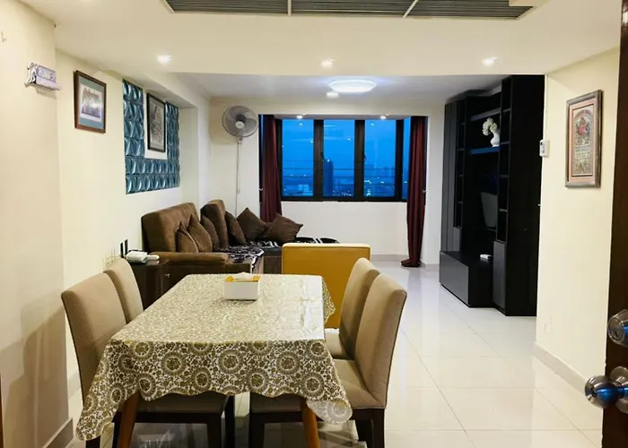 Affordable Serviced Nana - Omni Tower Sukhumvit Location Apartment *