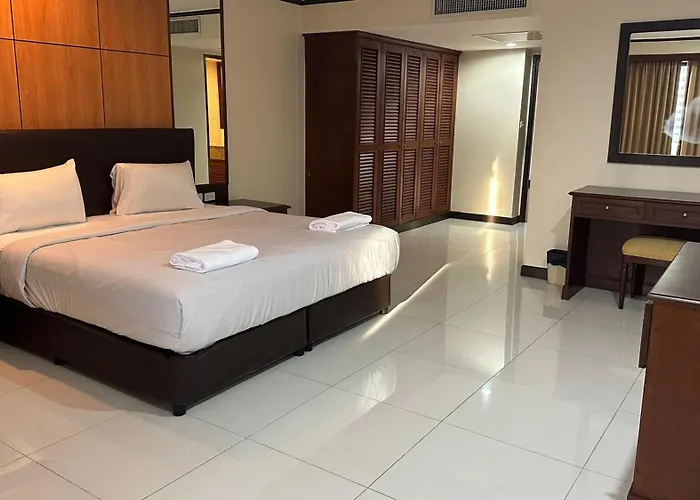 Apartment Affordable Serviced Nana - Omni Tower Sukhumvit Location