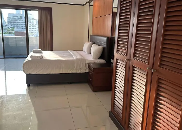 Apartment Affordable Serviced Nana - Omni Tower Sukhumvit Location *