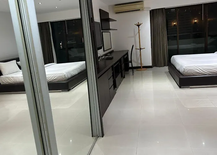 Apartment Affordable Serviced Nana - Omni Tower Sukhumvit Location *