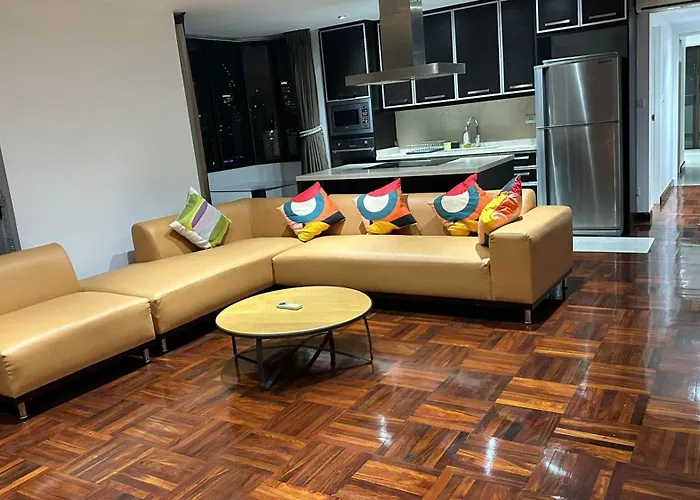 Apartment Affordable Serviced Nana - Omni Tower Sukhumvit Location