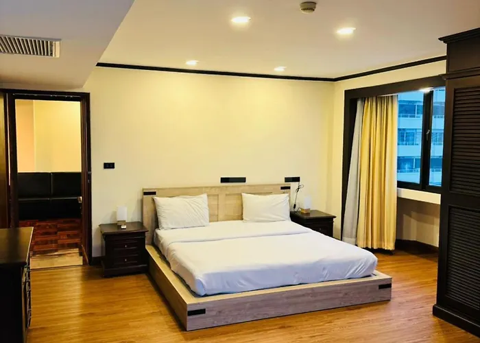Affordable Serviced Nana - Omni Tower Sukhumvit Location *
