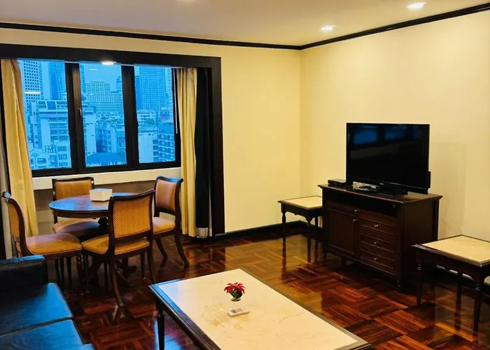 Affordable Serviced Nana - Omni Tower Sukhumvit Location Apartment Bangkok