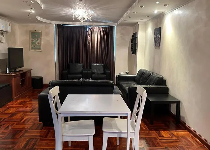 Affordable Serviced Nana - Omni Tower Sukhumvit Location Apartment Bangkok