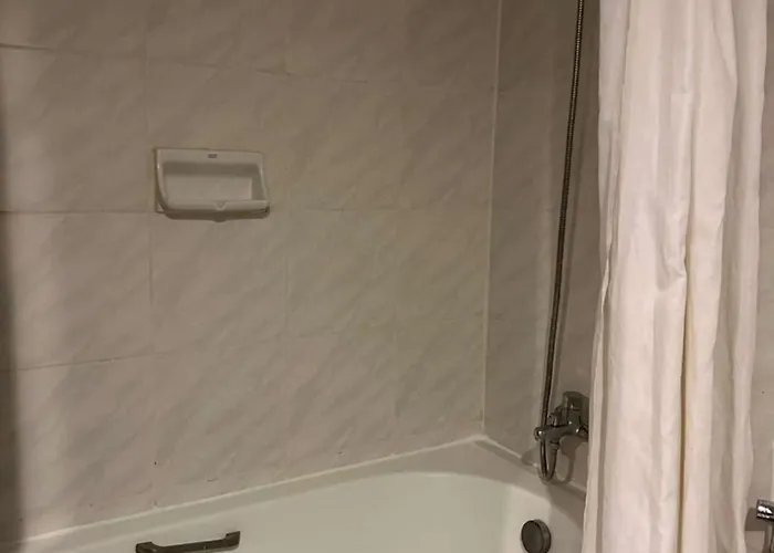 Apartment Affordable Serviced Nana - Omni Tower Sukhumvit Location