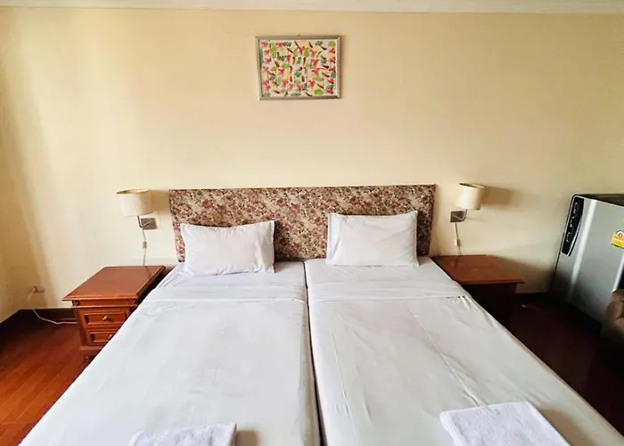 Affordable Serviced Nana - Omni Tower Sukhumvit Location