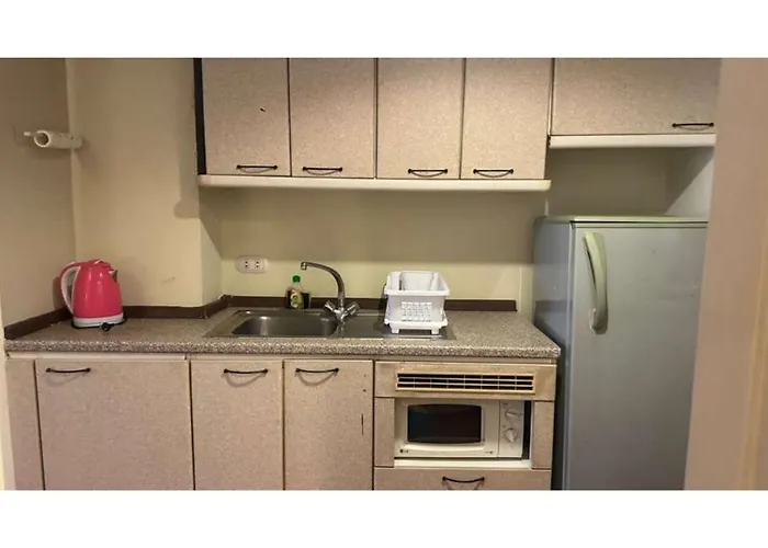 Affordable Serviced Nana - Omni Tower Sukhumvit Location